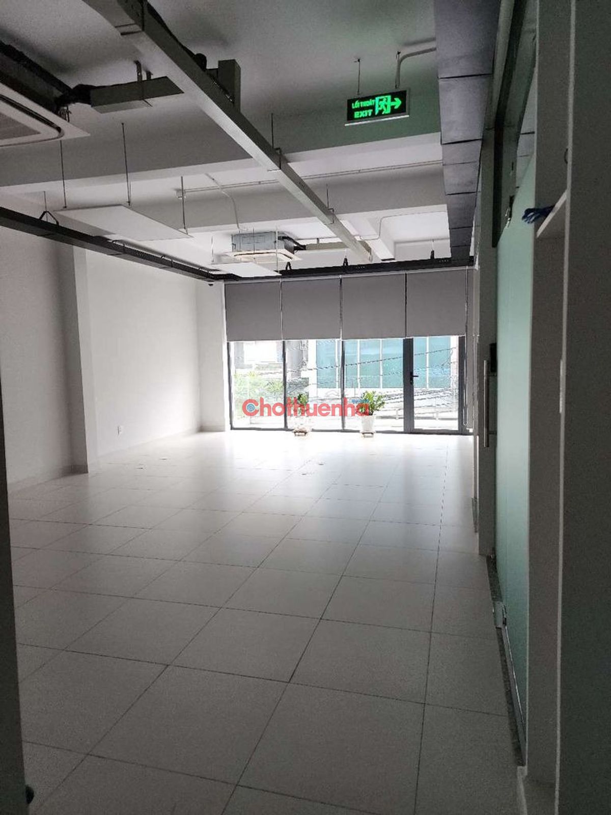 CHO THUÊ TÒA NHÀ LÊ TRUNG NGHĨA  – TÂN BÌNH – NGANG 7.5M – THANG MÁY, PCCC ĐẦY ĐỦ