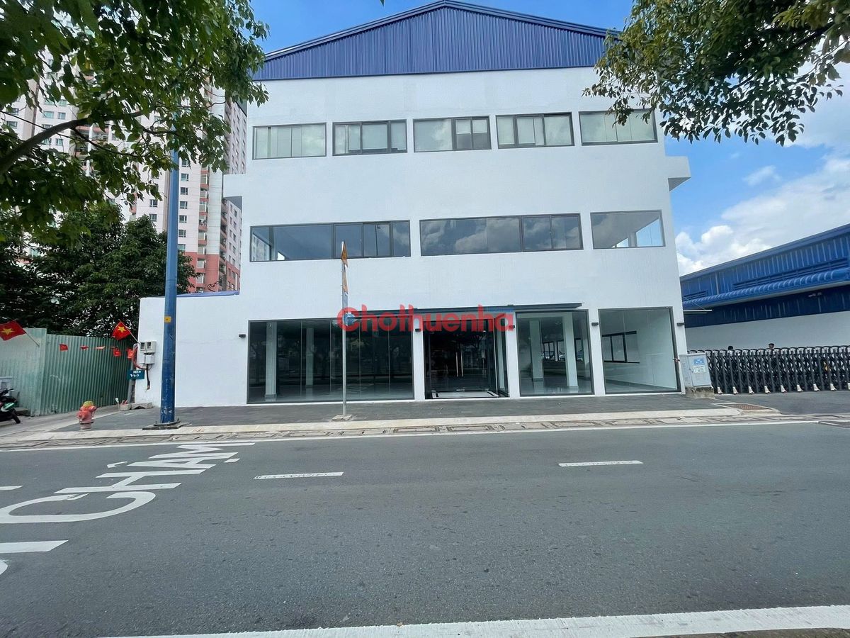 CHO THUÊ MẶT BẰNG RỘNG – TRUNG TÂM QUẬN 5, NGAY ĐẠI LỘ VÕ VĂN KIỆT um