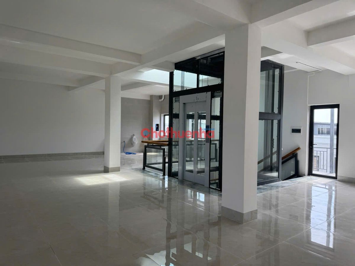 CHO THUÊ SHOPHOUSE LAKEVIEW 3 CĂN THÔNG NHAU SONG HÀNH AN PHÚ DIỆN TÍCH 1500M2