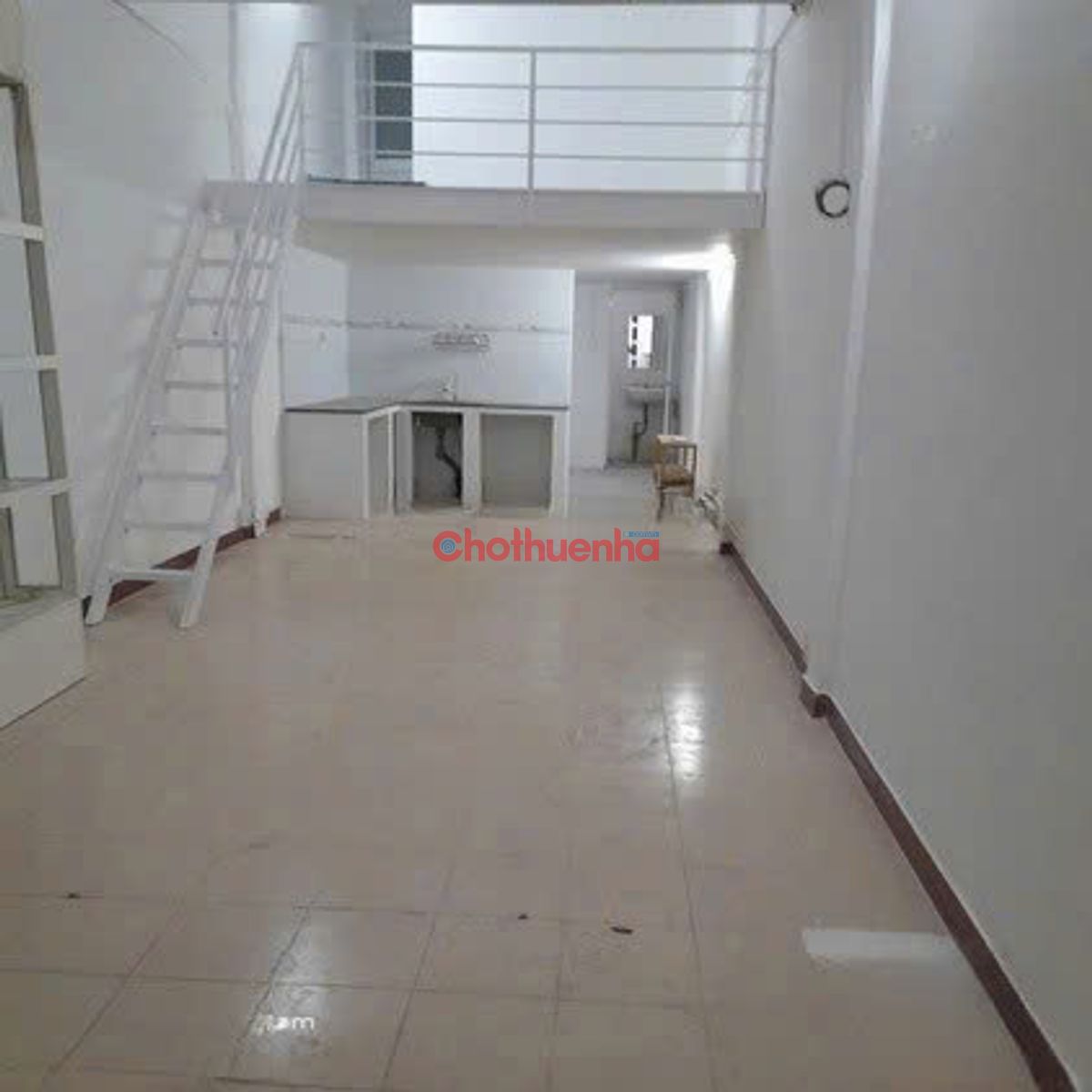 Cho thuê nhà hẻm đường Hòa Hưng, Quận 10. Giá chỉ 17 triệu