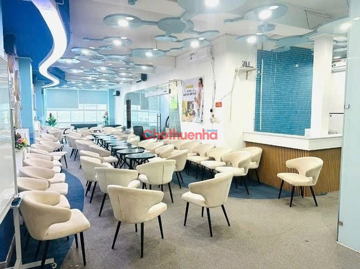 Cho Thuê Nhà Mặt Tiền Đường Phạm Văn Đồng, Quận Thủ Đức. Diện tích SIÊU RỘNG, Vị Trí SIÊU HOT!!!