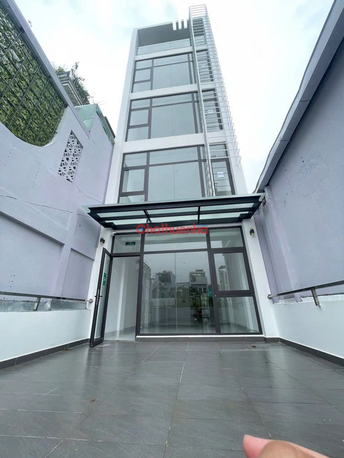 Cho thuê nhà mặt tiền Đinh Tiên Hoàng, Quận 1