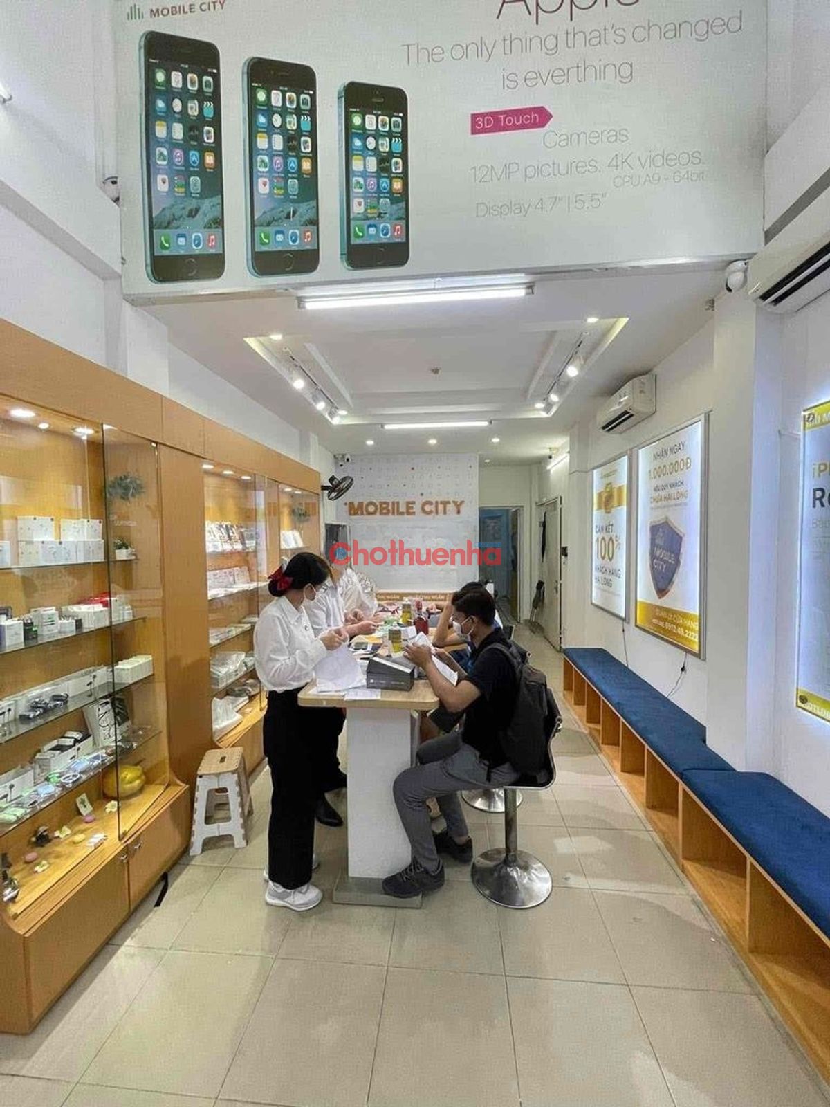 Cho thuê nhà nguyên căn Trần Quang Khải, Tân Định, Quận 1.