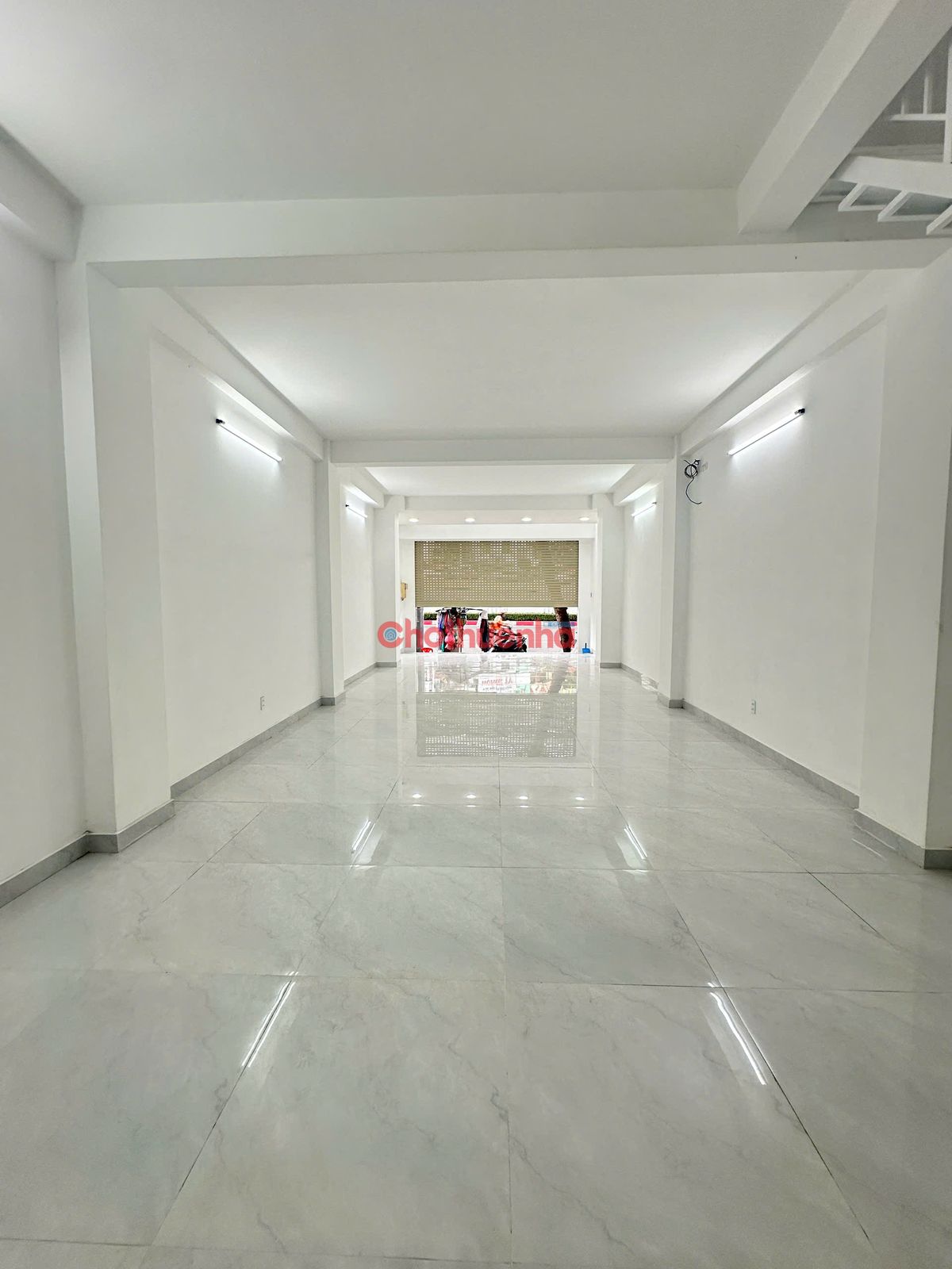 MẶT BẰNG CỘNG HOÀ - 5 X 20 m Trệt Lầu DTSD 200m2