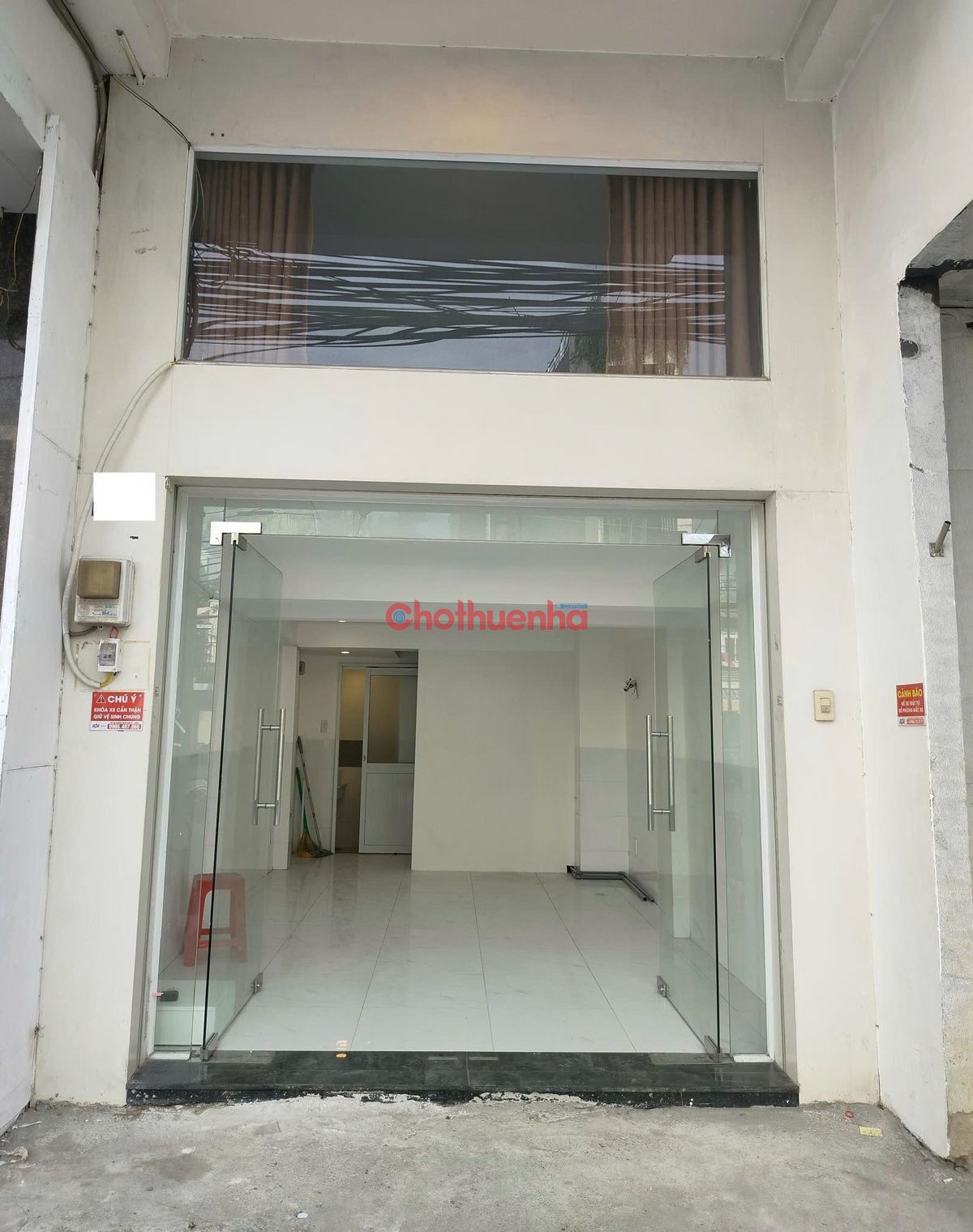 Cho Thuê Nhà Mặt Tiền Đường Cách Mạng Tháng 8, P.13, Quận 10 - 3.5x7m, 5 Tầng - 32tr
