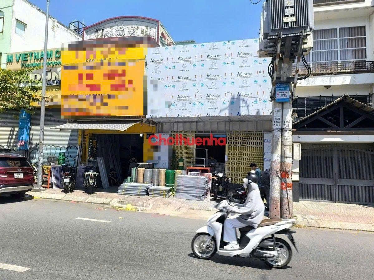 Cho thuê nhà mặt tiền Bạch Đằng Bình Thạnh, Ngang 6m, dài 40m. Gía chỉ 35 triệu.