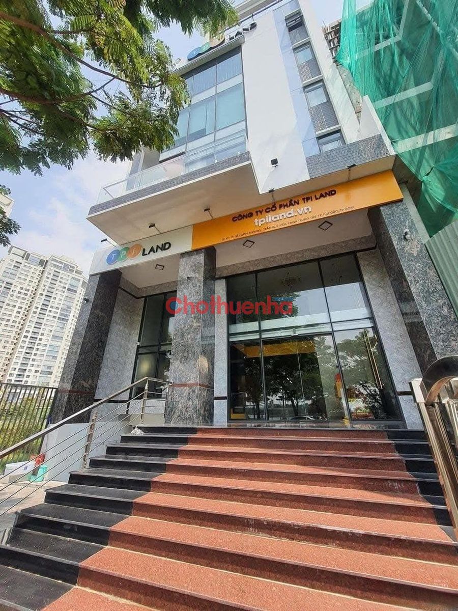 Cho thuê nhà mặt tiền kinh doanh 10x24 Trệt Hầm 6 Lầu Trần Quý Kiên , Quận 2