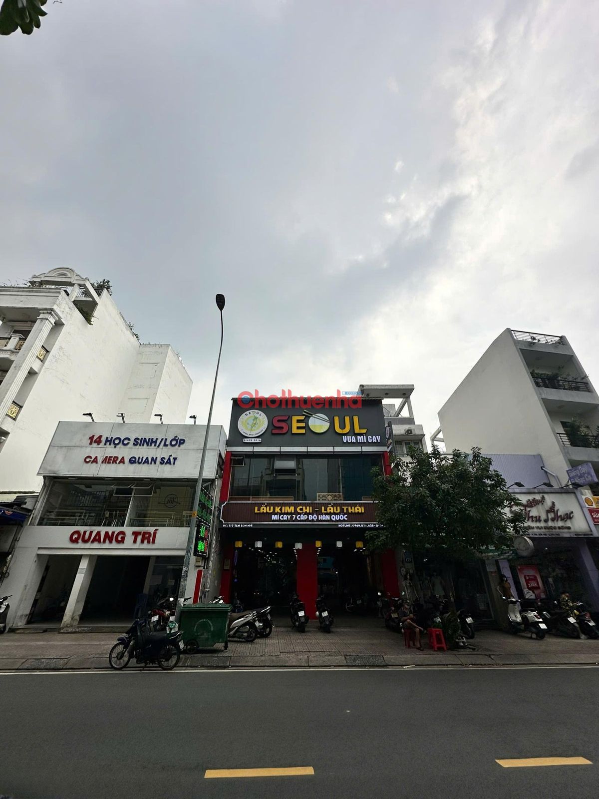 Cho thuê nhà mặt tiền Tân Sơn Nhì