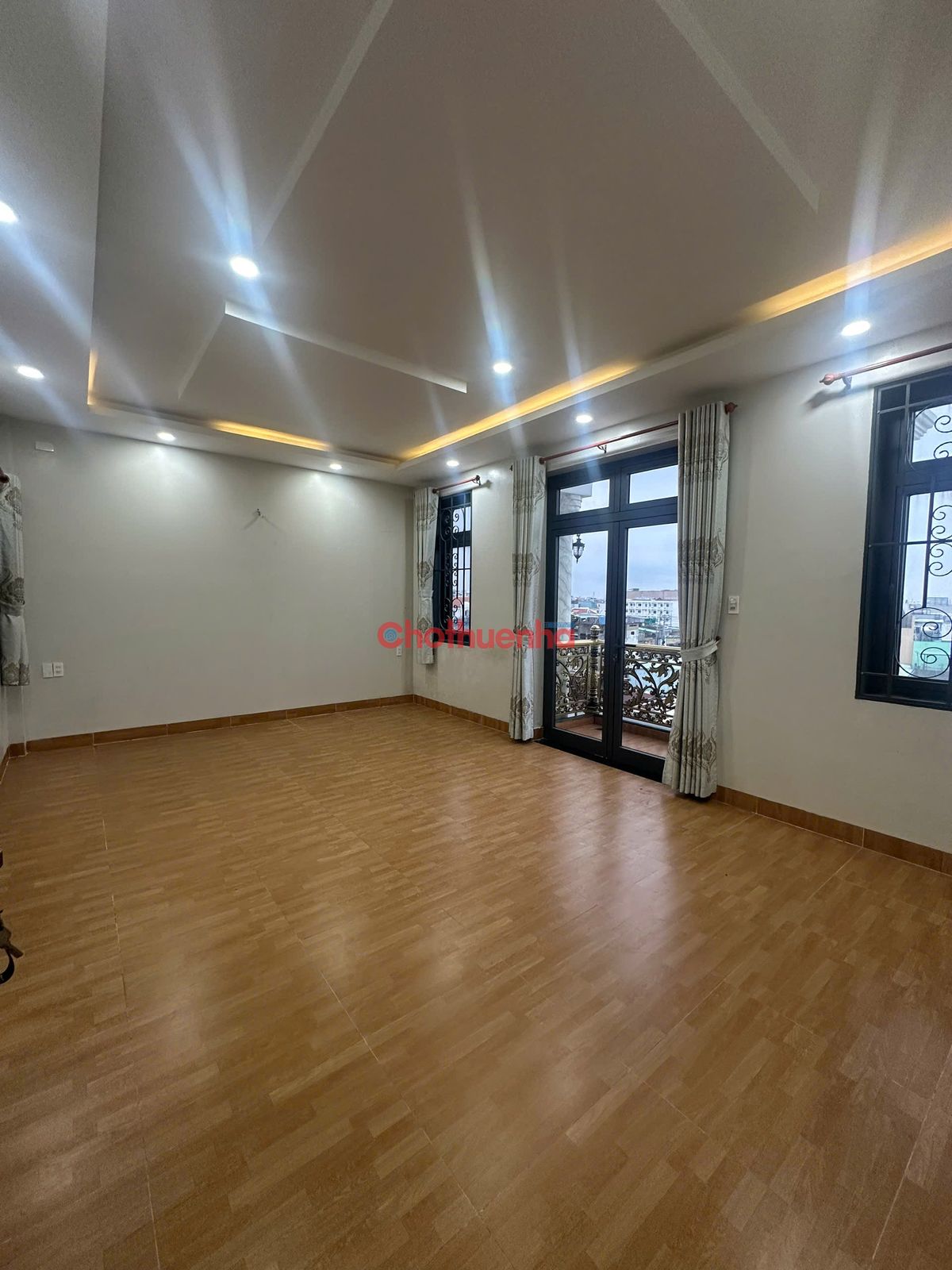 CHO THUÊ NHÀ MẶT TIỀN  TÂN KỲ TÂN QUÝ, PHƯỜNG 13, QUẬN TÂN BÌNH