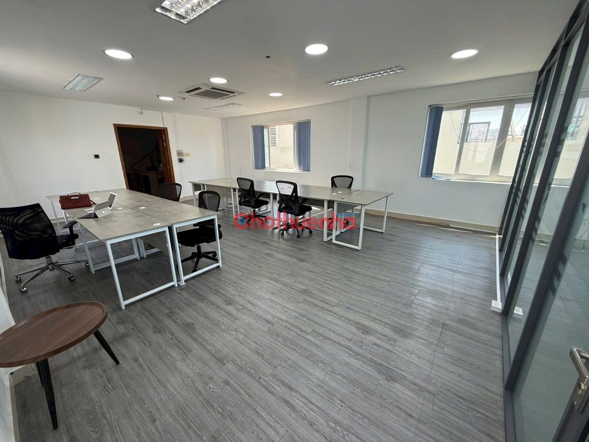 Cho thuê văn phòng Thân Nhân Trung chỉ từ 14tr/sàn