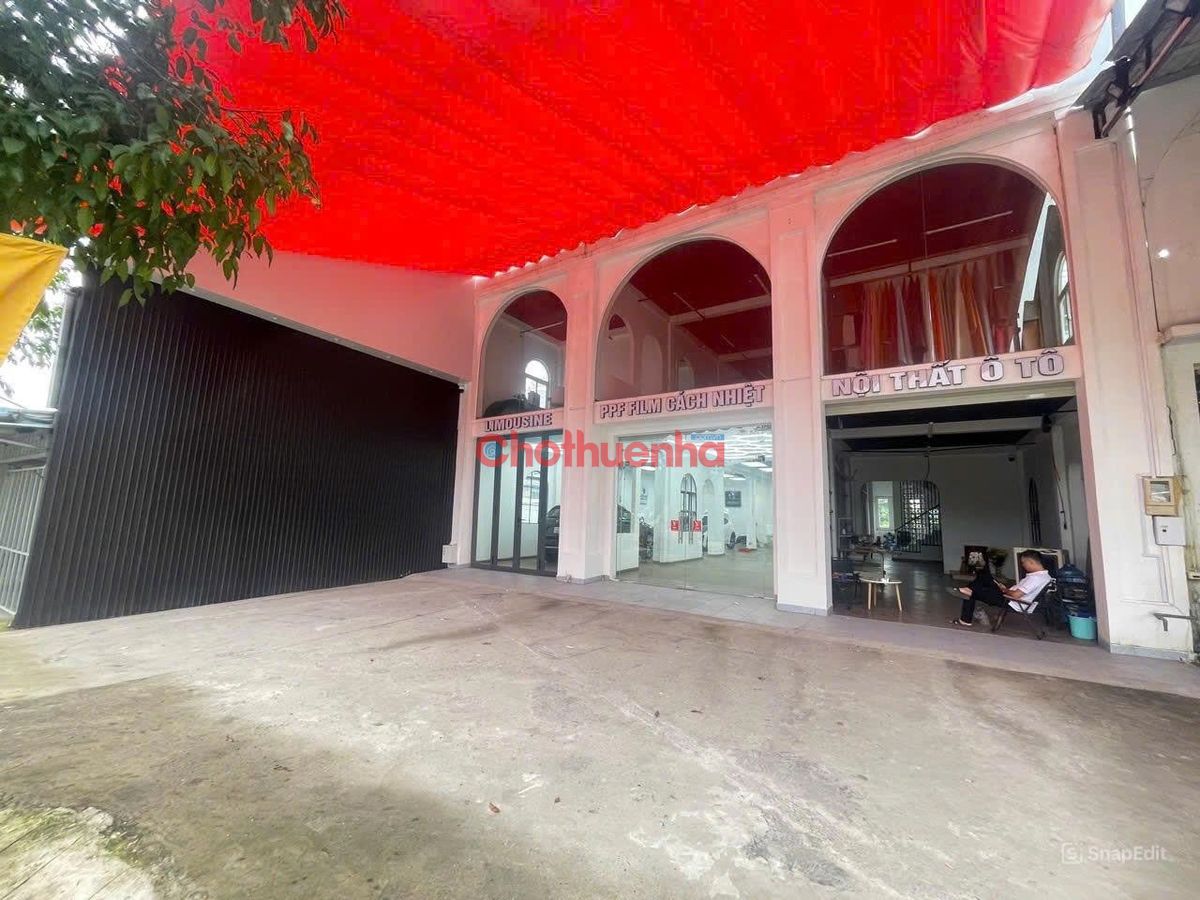 SANG NHƯỢNG GARA Ô TÔ – MẶT TIỀN PHẠM VĂN ĐỒNG, THỦ ĐỨC