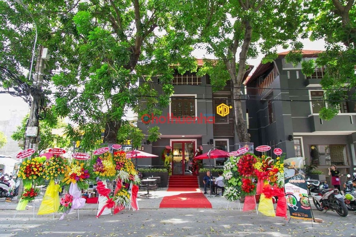 Cho thuê Căn Góc 2 Mặt Tiền 15x20m , Phường Tân Phong , Quận 7