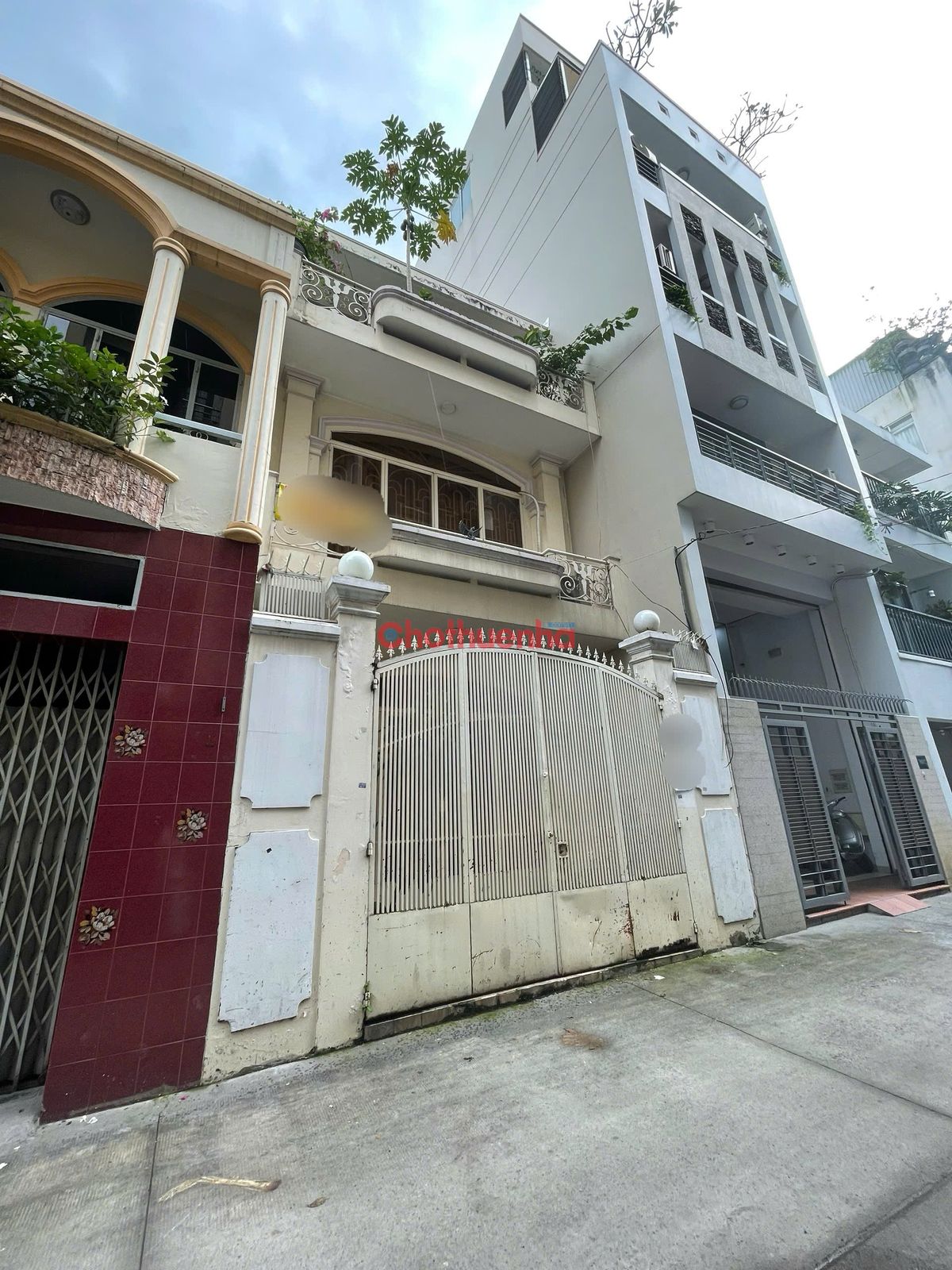 CHO THUÊ NHÀ NGANG 5,2m HẺM XE HƠI ĐƯỜNG TRẦN QUANG DIỆU, QUẬN 3. GIÁ CHỈ 2X