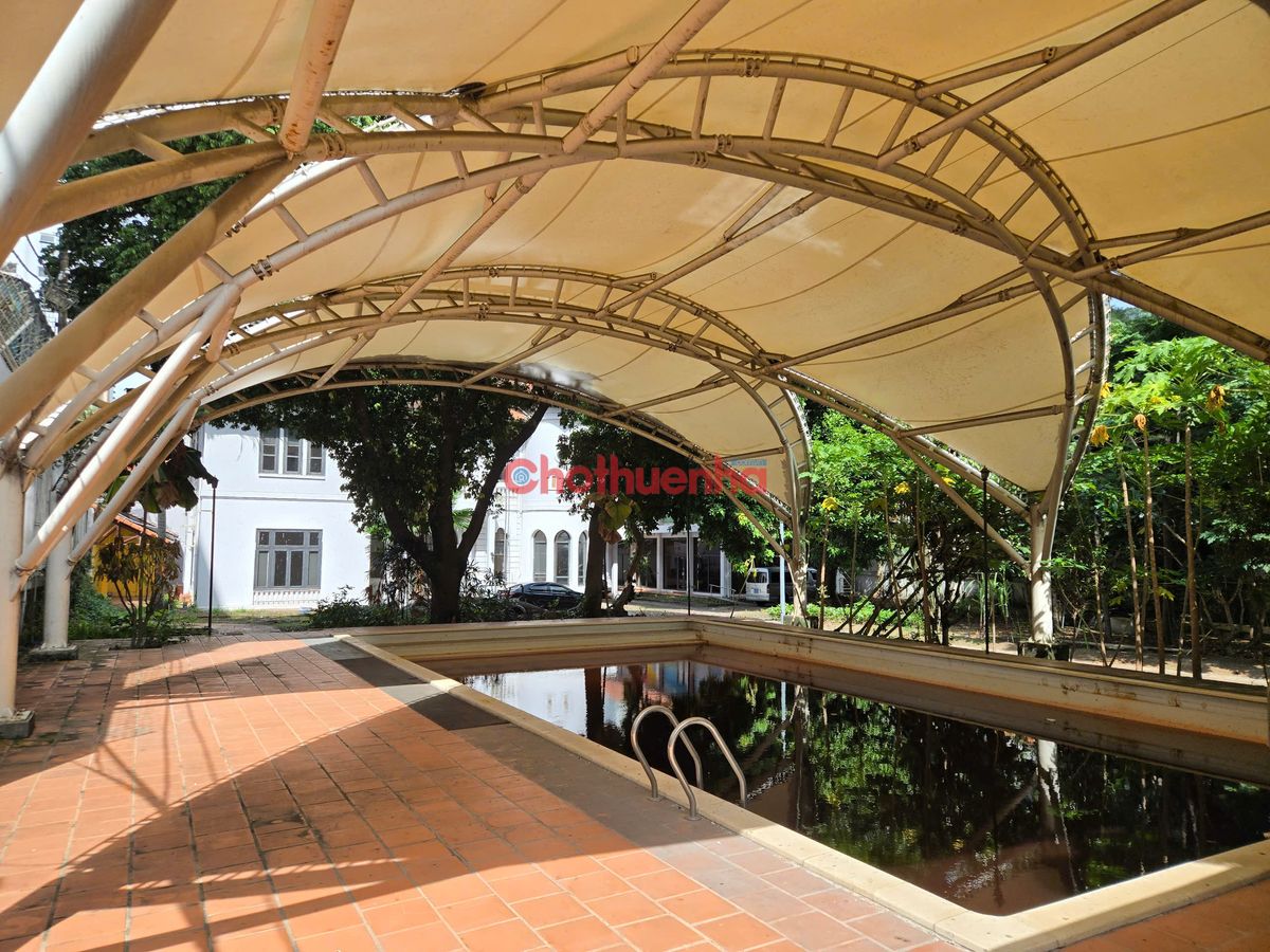 CHO THUÊ NGUYÊN TÒA NHÀ ĐỘC LẬP SIÊU ĐẸP,  PHẠM NGỌC THẠCH, QUẬN 3 