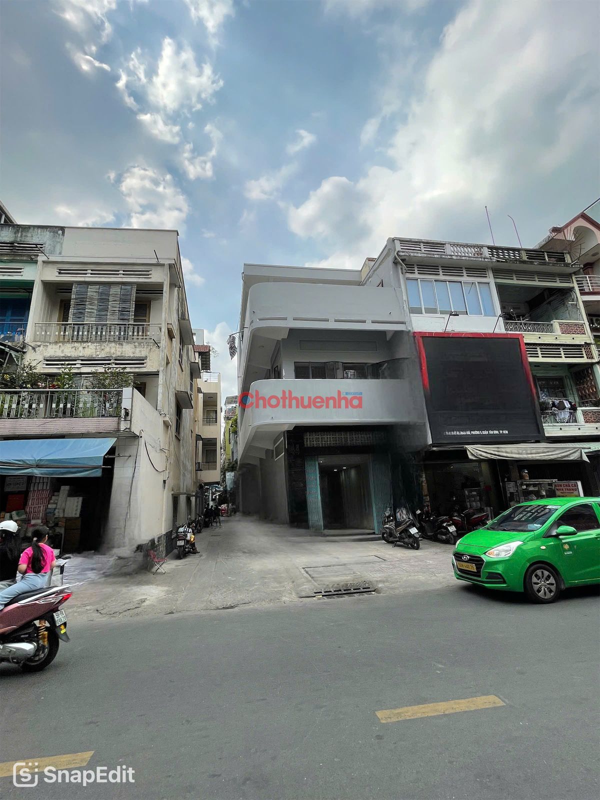 CHO THUÊ NHÀ NGUYÊN CĂN ĐƯỜNG PHẠM VĂN HAI,TÂN BÌNH - GÓC 2 MT - NHÀ MỚI 100%