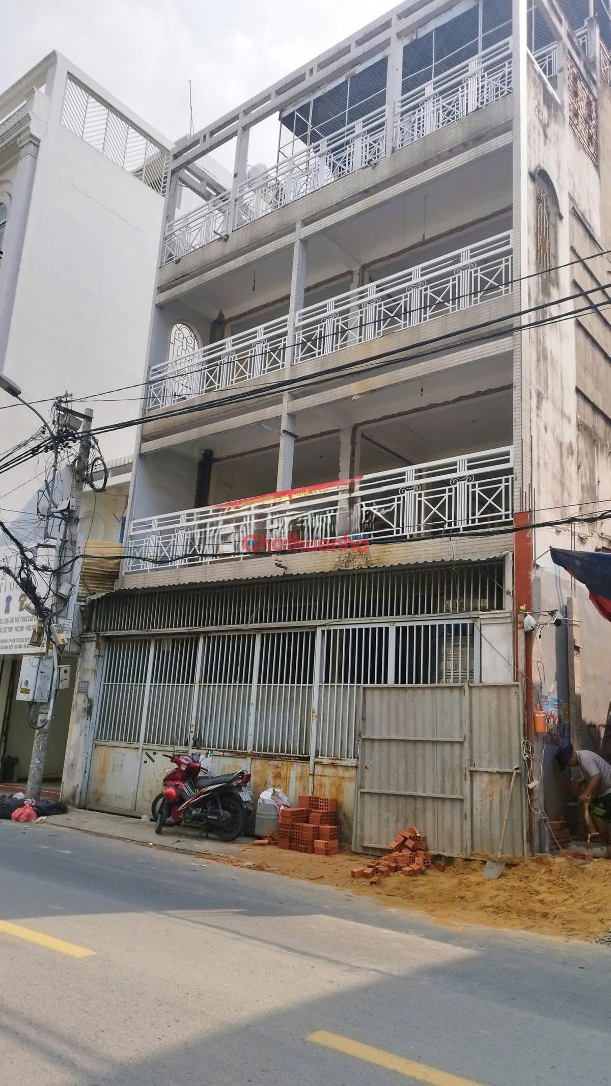 CHO THUÊ TOÀ NHÀ LÀM CHDV - 2500 M2 Quận Tân Bình