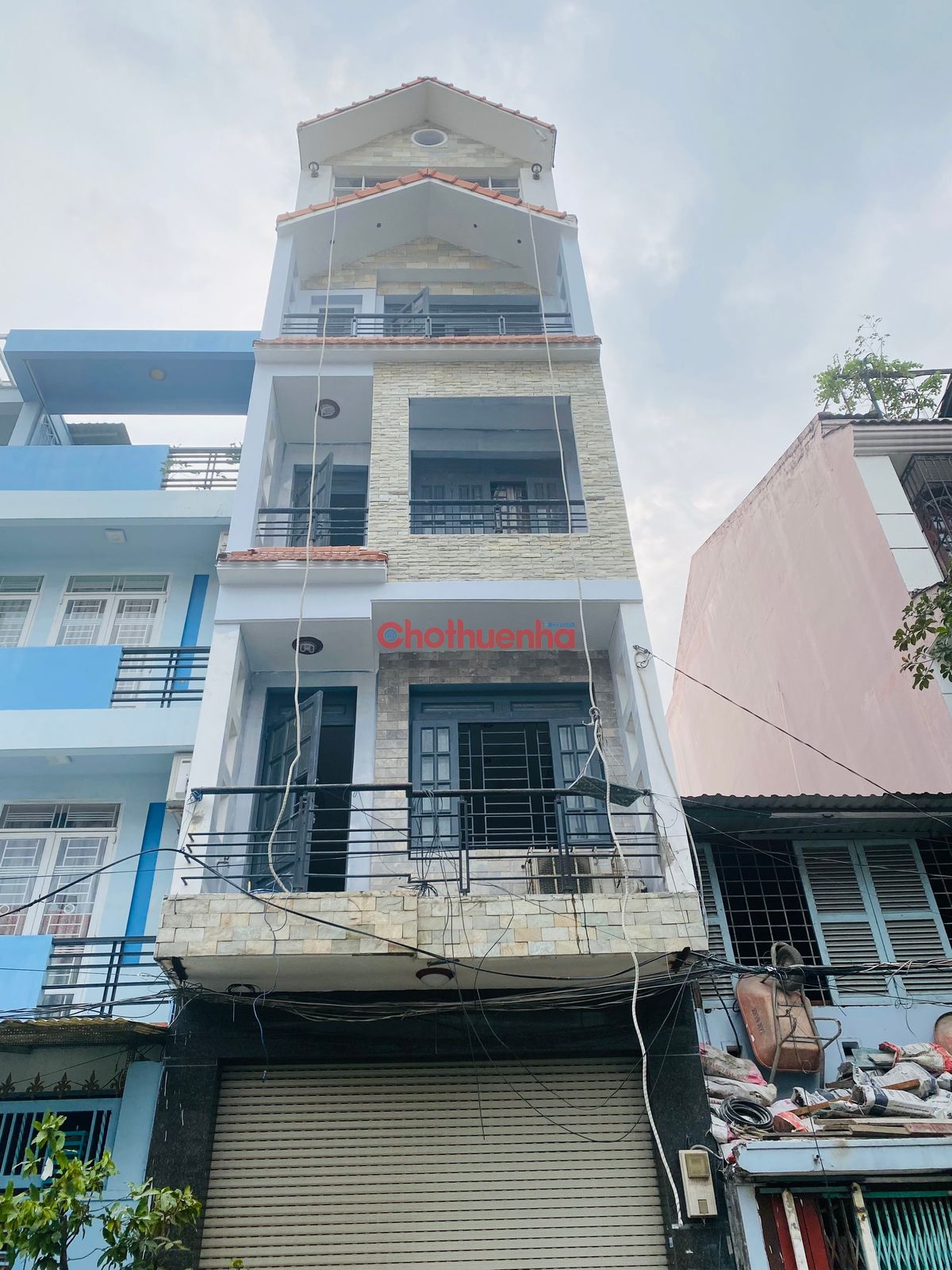 Cho thuê nhà khu đường Hoa, Phan Xích Long, Quận Phú Nhuận - DT 4x15m, 7 phòng 5 wc, giá chỉ 32 triệu