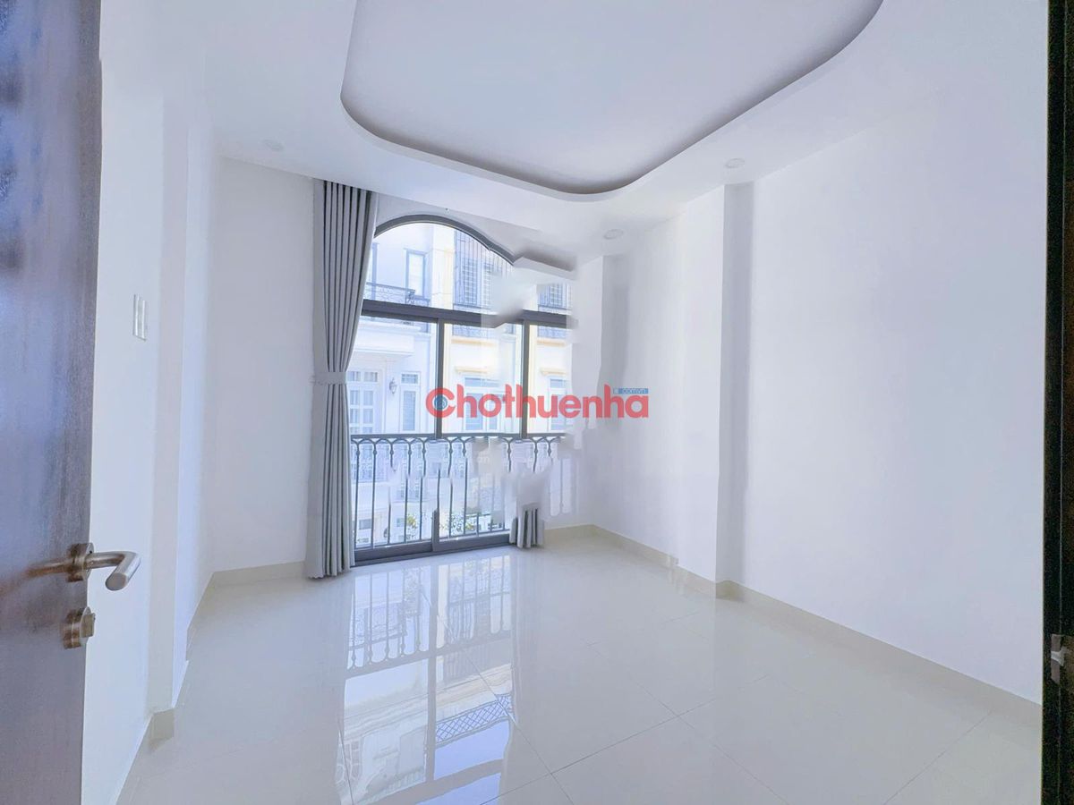 Nhà 3 tầng, 4PN, hẻm 69 Nguyễn Gia Trí, Bình Thạnh – Giá chỉ 30 triệu/tháng