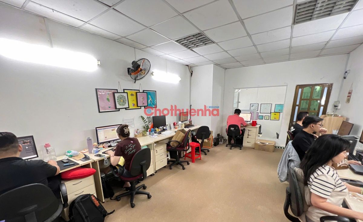 Cho thuê nhà nguyên căn Hoàng Dư Khương, P.12, Quận 10 - 4x10m, 2 Tầng -35tr