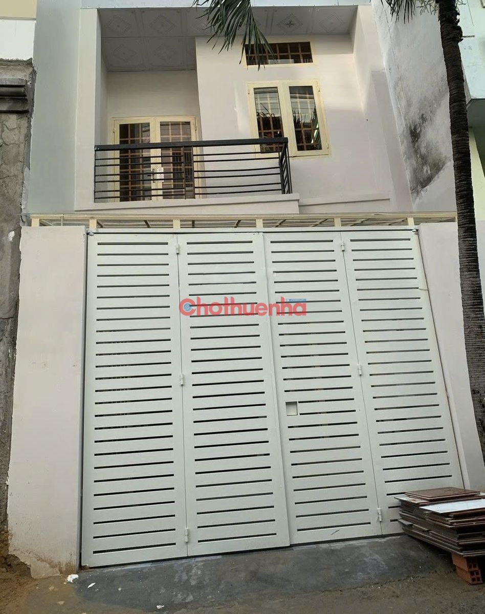 CHO THUÊ NHÀ MỚI KHU VỰC HẺM XE HƠI THÔNG THOÁN , DÂN CƯ ĐÔNG ĐÚC THÍCH HỢP KINH DOANH ĂN UỐNG