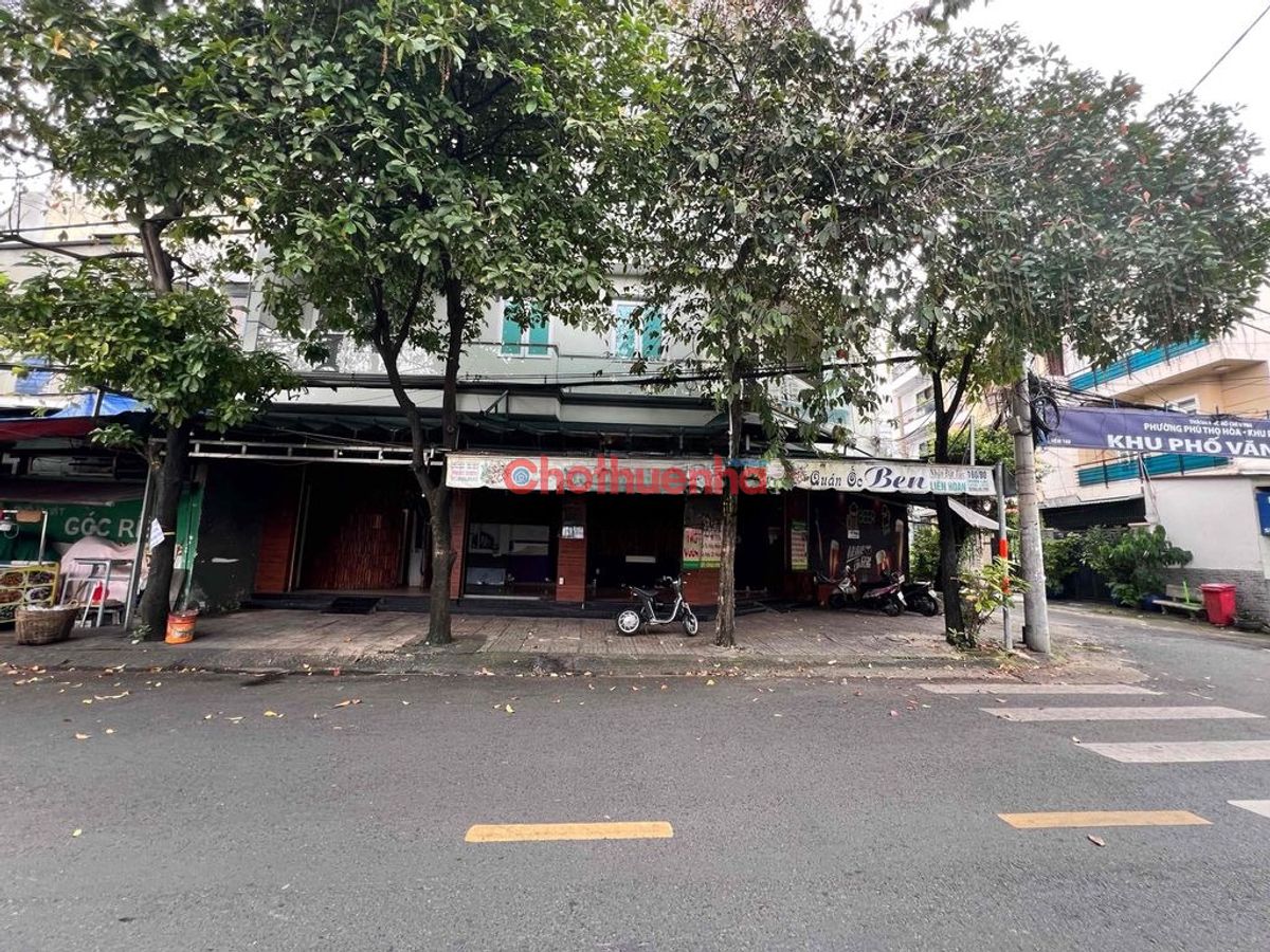 CHO THUÊ NHÀ GÓC 2 MẶT TIỀN, Tân Phú