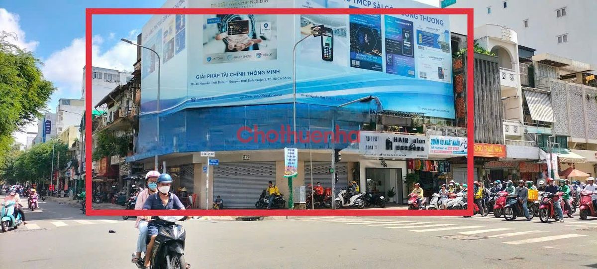 Cho thuê nhà 176 - 178 - 184 Trần Hưng Đạo, Quận 5 góc 2 mặt tiền.