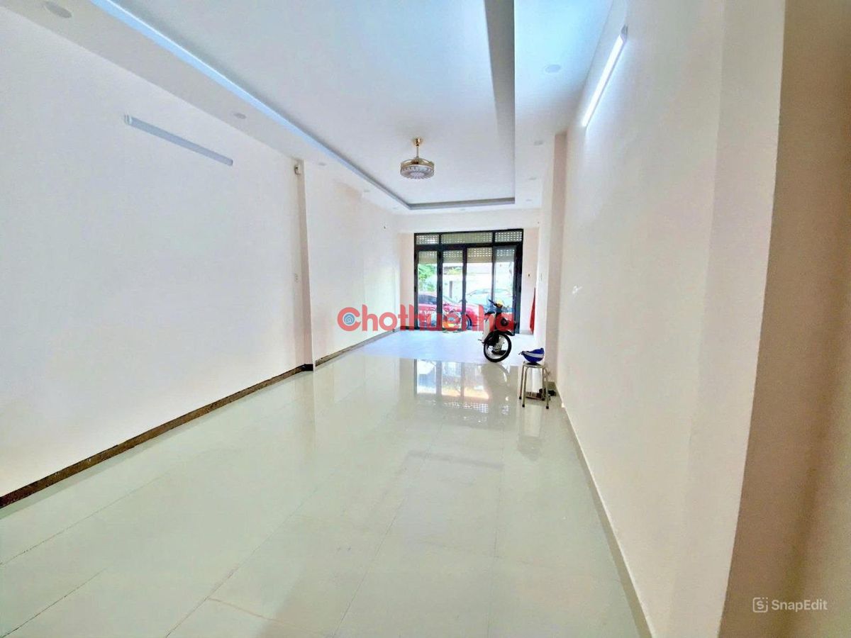 MẶT TIỀN ĐƯỜNG HOÀNG HOA THÁM PHƯỜNG 13 QUẬN TÂN BÌNH