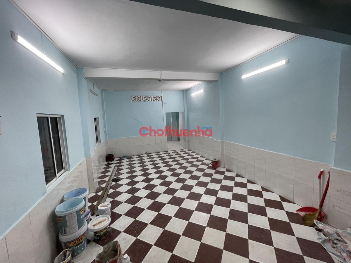 Cho thuê nhà hẻm đẹp Lý Thái Tổ, Quận 10. Gía 16 triệu/tháng