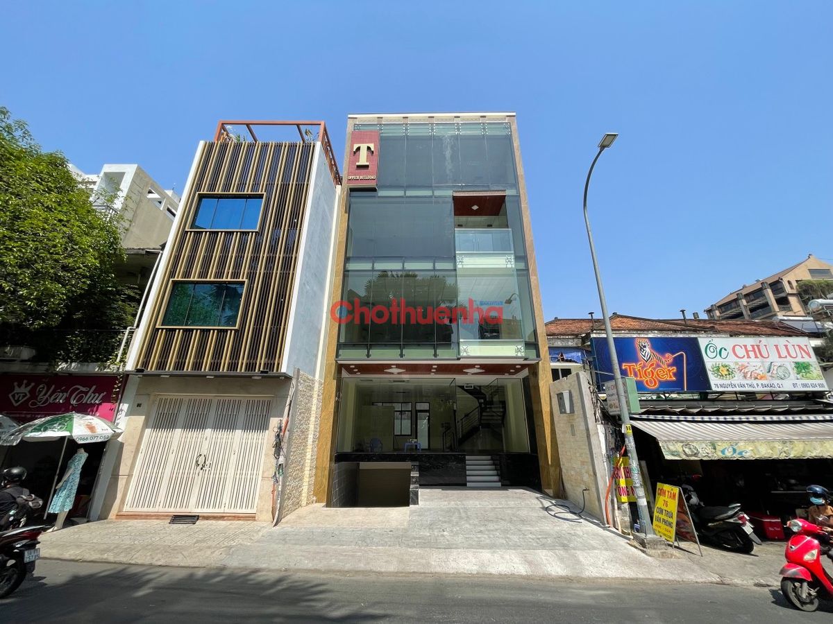 Cho thuê nhà nguyên căn mặt tiền đường Nguyễn Văn Thủ, Phường Đa Kao, Quận 1