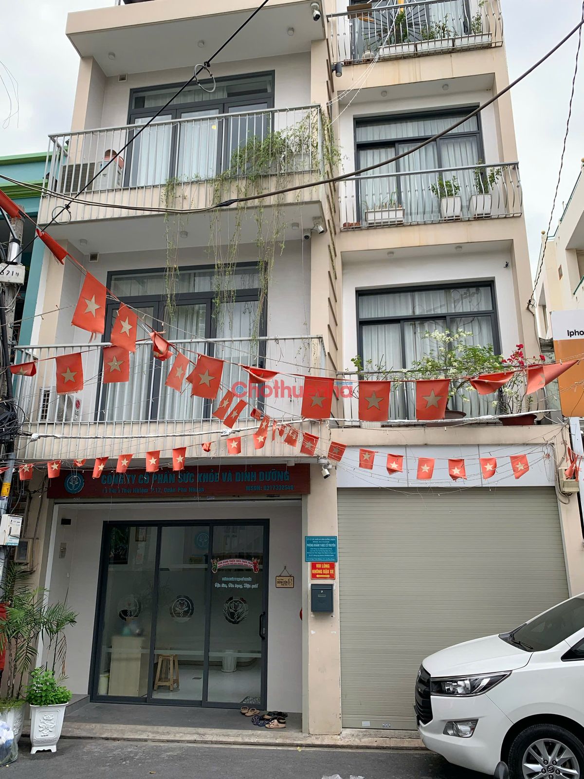 CHO THUÊ NHÀ MẶT TIỀN 7X17M NGÔ THỜI NHIỆM - PHÚ NHUẬN, CÓ THANG MÁY, 4 LẦU