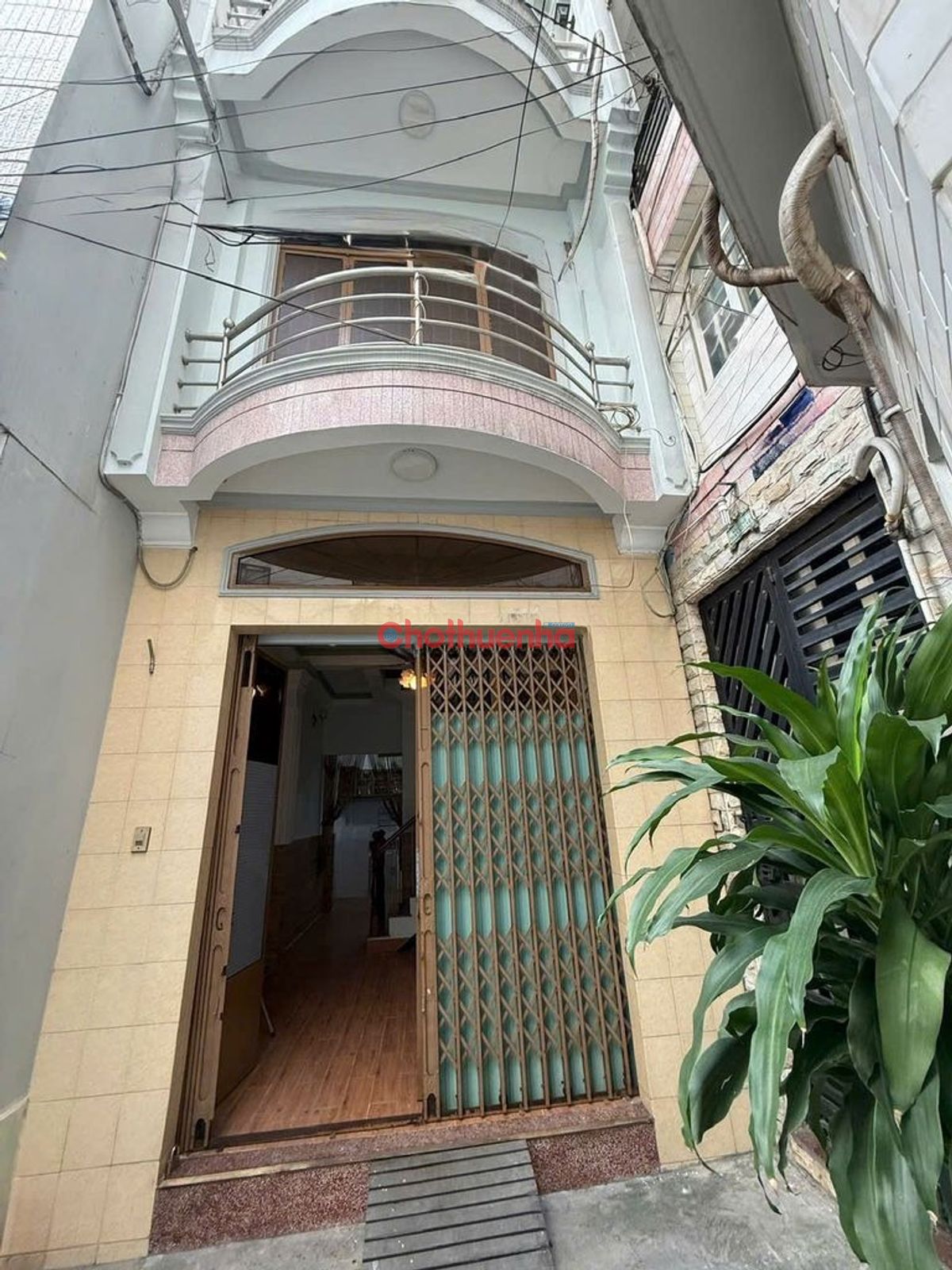 Cho thuê nhà nguyên căn trung tâm Quận 10 , Lý Thái Tổ, P.9