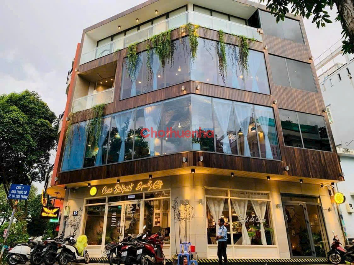 Cho thuê nhà nguyên căn ngay mặt tiền Hoa Phượng, khu Phan Xích Long, Phú Nhuận