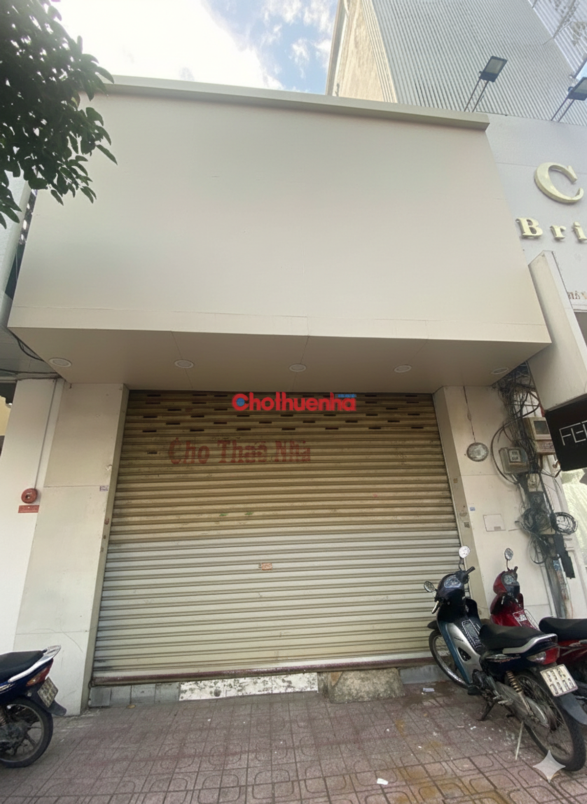 CHO THUÊ NHÀ MẶT TIỀN - DIỆN TÍCH TỐT - TRỐNG SUỐT