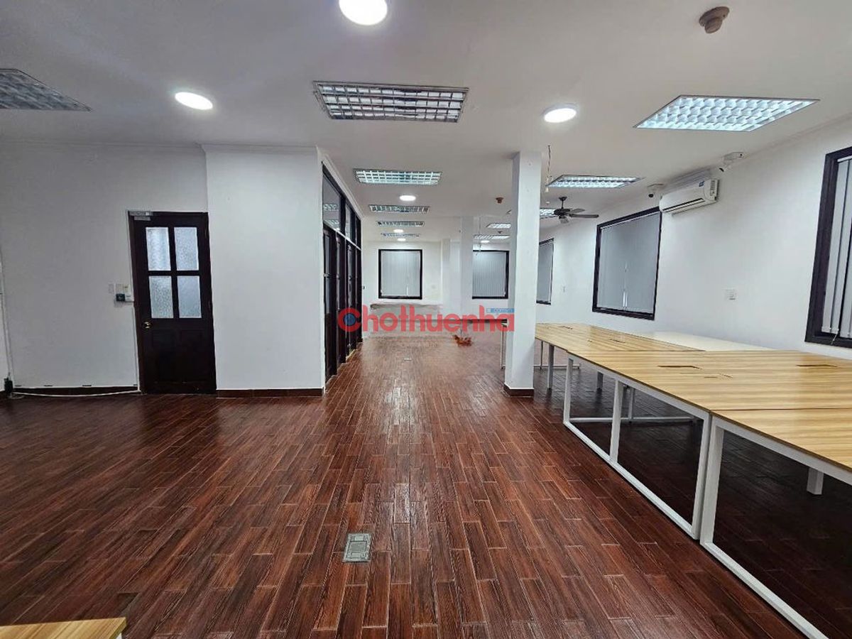 CHO THUÊ SÀN VĂN PHÒNG 130M2 ĐƯỜNG PHAN ĐÌNH GIÓT, TÂN BÌNH