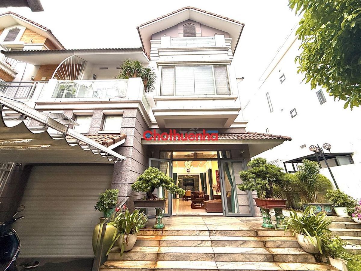 CHO THUÊ BIỆT THỰ NAM PHÚ VILLA QUẬN 7 FULL NỘI THẤT CHỈ XÁCH VALI VÀO Ở NGAY