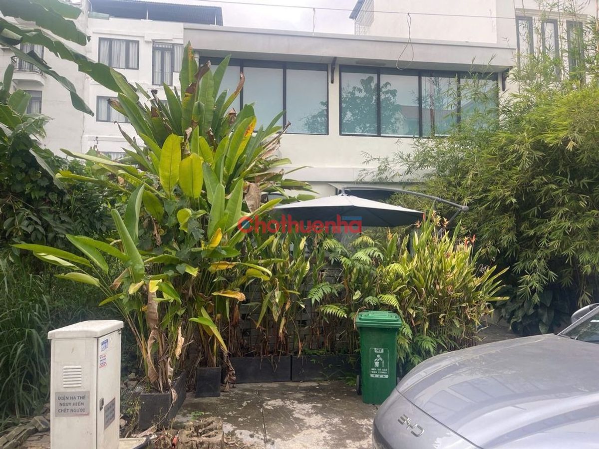 Cho thuê nhà nguyên căn mặt tiền đường số 40, Phường An Khánh, Quận 2