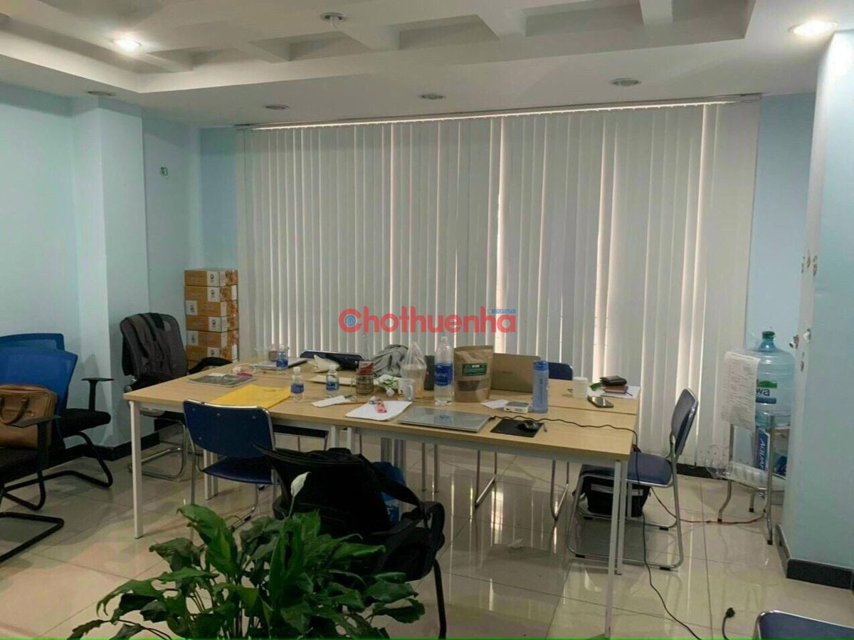 Cho thuê nhà mặt tiền đường Nguyễn Hồng Đào, Phường 14, Quận Tân Bình