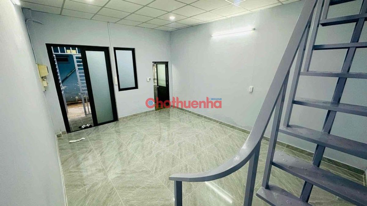 Cho thuê nhà nguyên căn tại trục đường Nguyễn Trọng Tuyển, P8, Phú Nhuận, 28m2, 2 Tầng