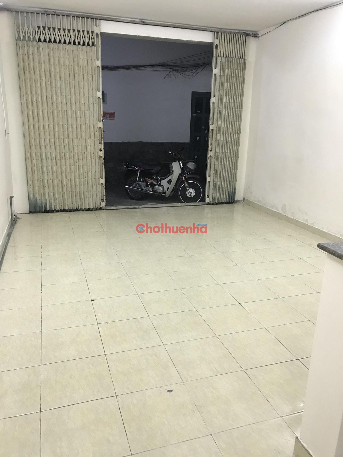 Cho thuê Nhà Nguyên Căn Hoàng Hoa Thám, P13, 4x12m 2 Tầng, Vị Trí KD Tốt Tân Bình