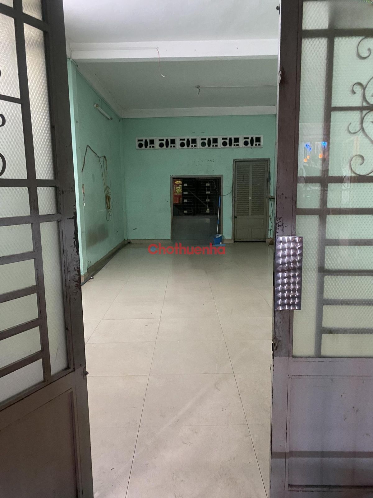 Cho thuê Nhà Nguyên Căn CMT8, P5,Hẻm Xe Hơi, Tân Bình, Diện Tích Lớn, 4x15m, 2 Tầng