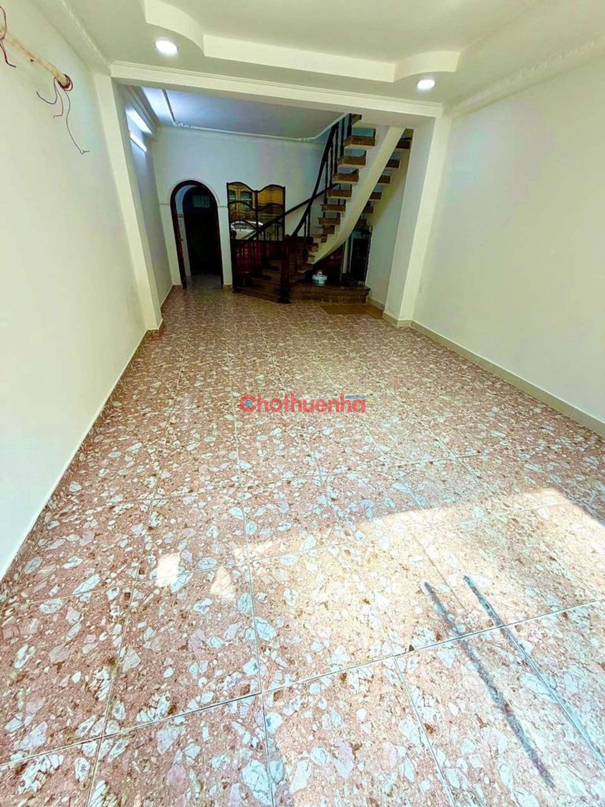 CHo thuê nhà mặt tiền KINH DOANH ĐƯỜNG 3/2, QUẬN 11 (KHU VỰC MINH PHỤNG), 4.2x16m, 3 Tầng