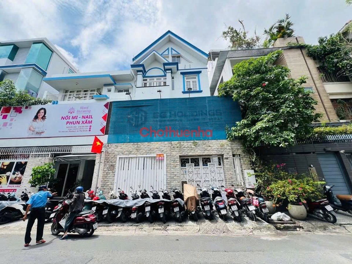 Cho thuê nhà mặt tiền tại Hoa Lan, phường 2, quận Phú Nhuận