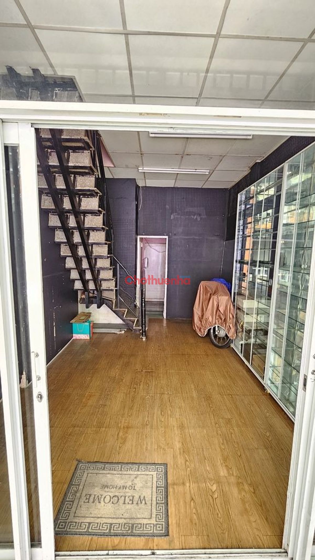 Cho thuê nhà nguyên căn Đoàn Thị Điểm, P1, Phú Nhuận, 3.5x9m, 2 Tầng