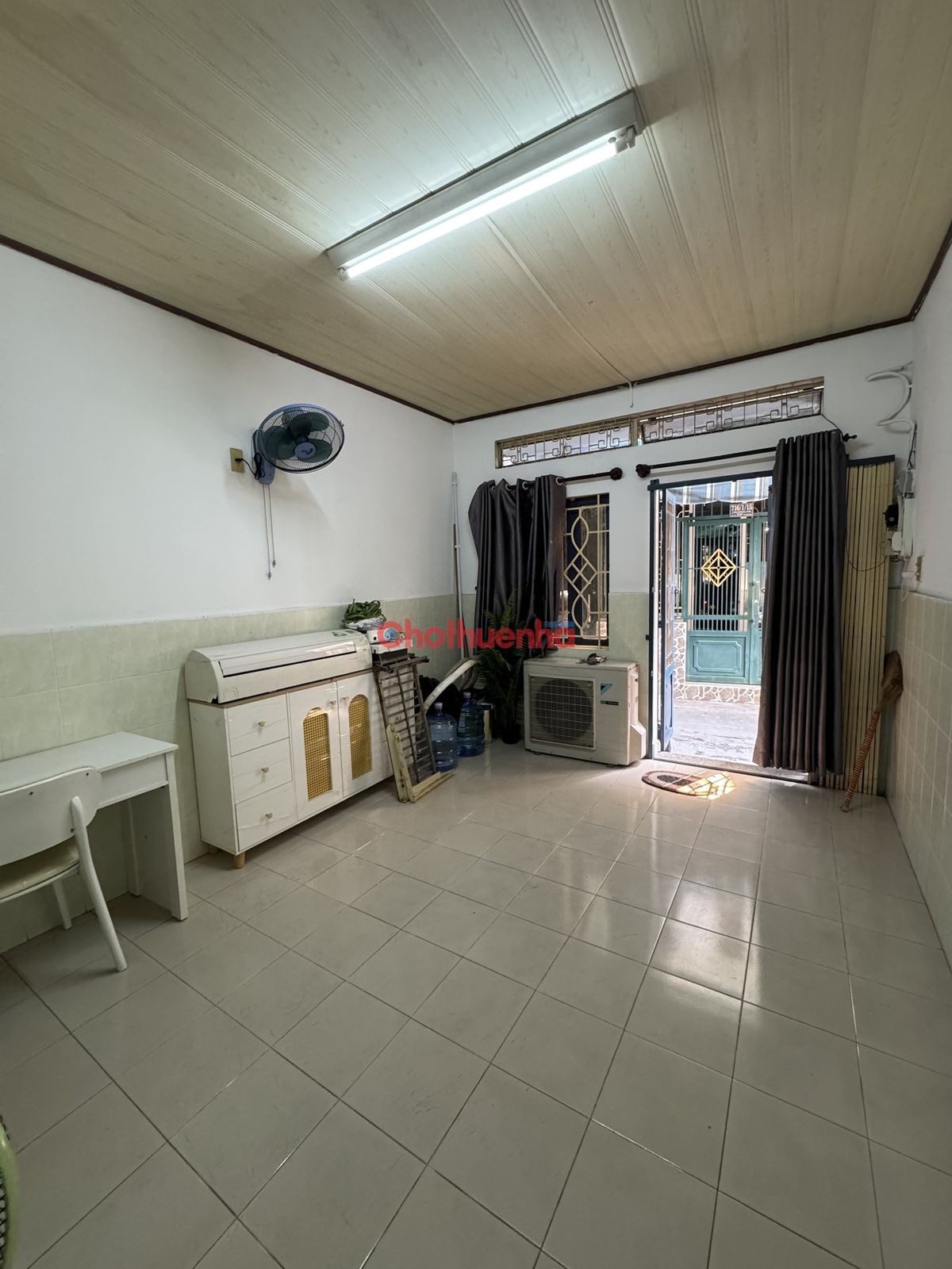 CHO THUÊ NHÀ NGUYÊN CĂN TRƯỜNG SA, QUẬN 3, NỘI THẤT, MỚI TINH, 3x8m, 2 Tầng