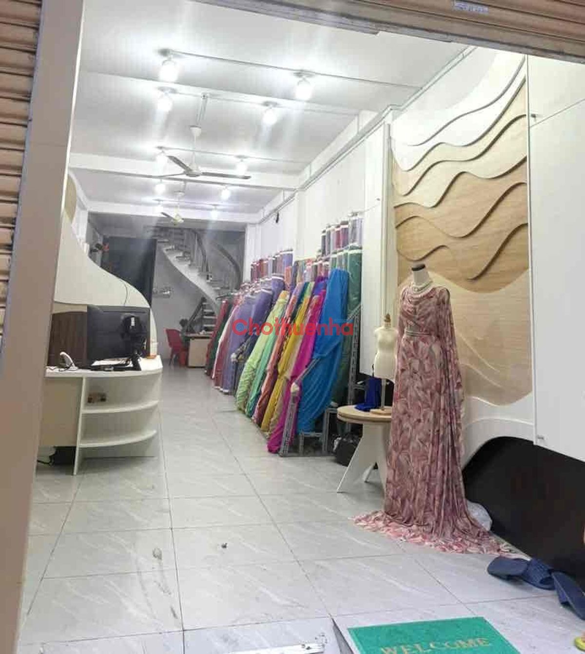 Cho thuê MB LỚN PHÚ HÒA, P8, TÂN BÌNH, 4x19m, 192m2 PHÙ HỢP XƯỞNG MAY/SHOWROOM