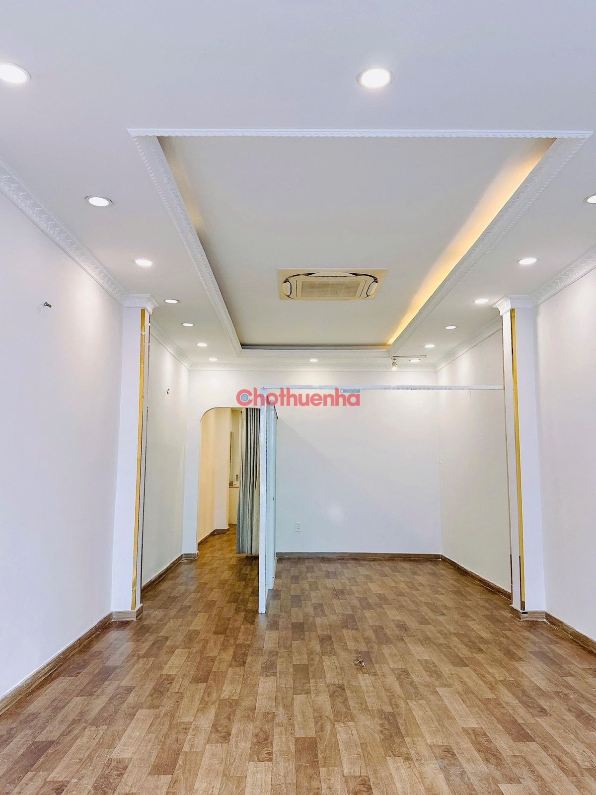 CHO THUÊ NHÀ MẶT TIỀN ĐƯỜNG 3/2, QUẬN 10 – ĐỐI DIỆN HÀ ĐÔ CENTROSA, GẦN VINCOM