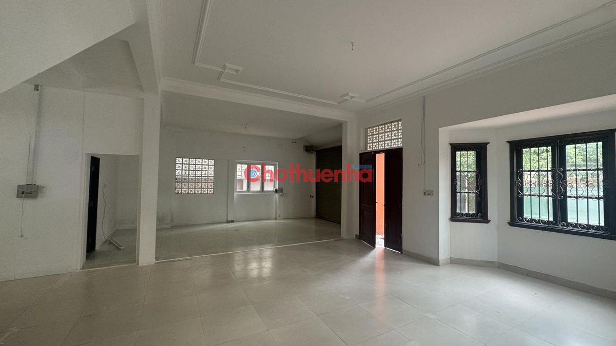 CHO THUÊ BIỆT THỰ THẢO ĐIỀN – NGUYỄN VĂN HƯỞNG, QUẬN 2