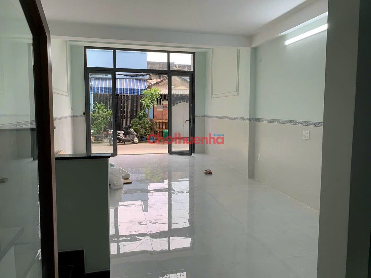 CHO THUÊ MB LÝ THƯỜNG KIỆT, TÂN BÌNH, HẺM XE HƠI 8M, 2 Tầng, 4.1x10m
