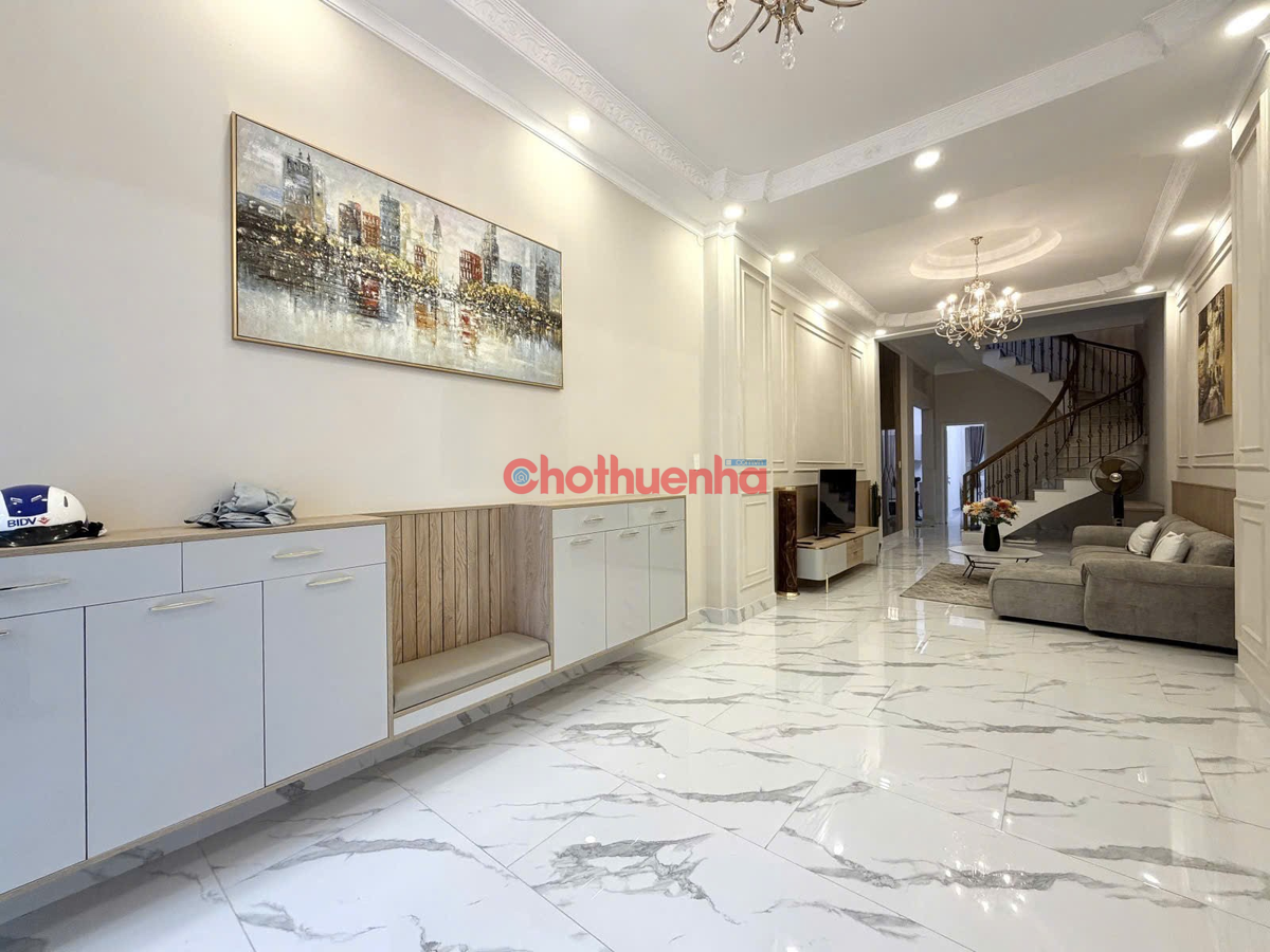 CHO THUÊ NHÀ SIÊU HIẾM TRONG Q1 - MỚI ĐẸP 4PN 5WC 