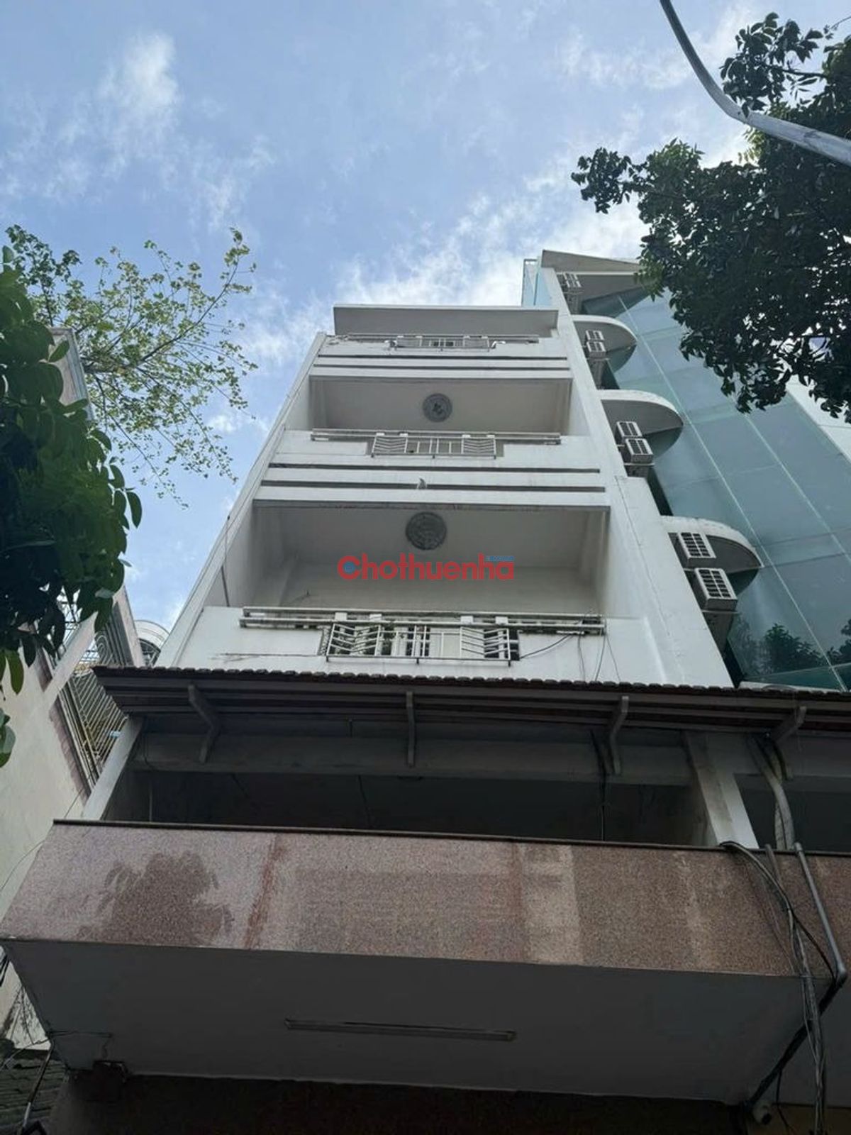 Cho thuê nhà mặt tiền đường Ký Con, Phường Bến Thành